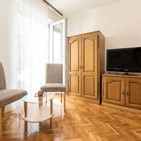 Apartmán Apartman Poljud *